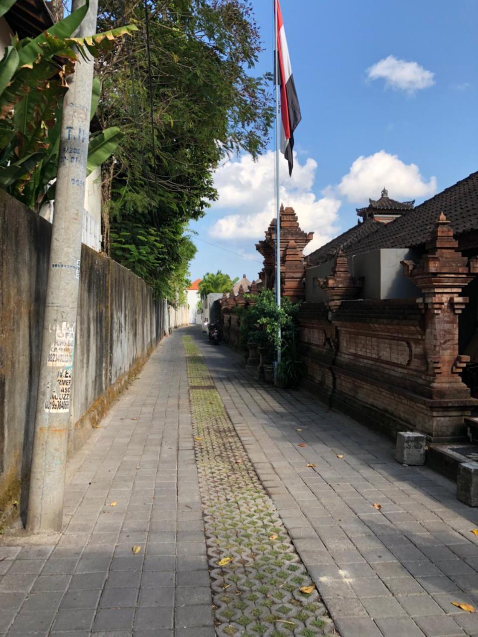 Kubu Guest House Seminyak  Exterior photo